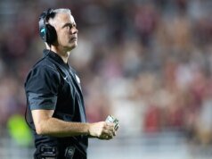 O presidente da FSU, Mike Norvell, foi avaliado após a demissão de AD