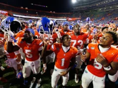 SI projeta destino do Florida Gators bowl após início de 2-0