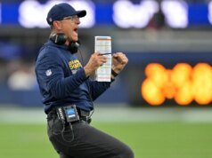 Chargers Jim Harbaugh admite arrependimentos como treinador principal após derrota decepcionante para os Cardinals