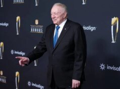 O que Jerry Jones pensa sobre o Brasil colocar Cowboys-Ravens em campo?