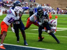 O ataque ao solo de Rice é demais para os Owls começarem a temporada cristã de Houston