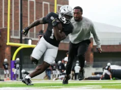 Randle running back Landen Williams-Callis estabelece recorde na área de Houston com 137º touchdown