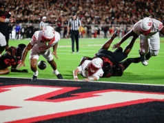 Houston ficou a poucos centímetros do Texas Tech, mas mandou a derrota. Os pumas são competitivos