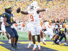 Texas anunciou futuras mudanças no calendário do futebol, incluindo o jogo de 2027 em Michigan