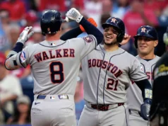 O Houston Astros espera iniciar uma difícil viagem ao derrotar o Philadelphia Phillies
