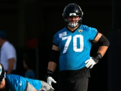 Liam Coyne com atualizações sobre lesões da semana 1 em Cole Van Laanen, LeQuint Allen