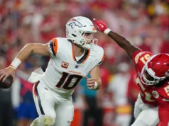E Mason Thomas vai jogar hoje? Atualização de status no Chiefs DL na semana 2