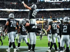 Raiders atualizam gráfico de profundidade após corte, praticam contratações de esquadrão