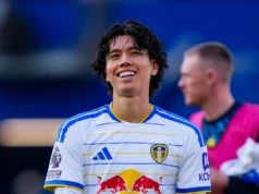 Ao Tanaka foi eleito o melhor jogador da Hisense contra o Brighton