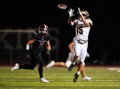 O futebol de Clarkstown South mudou para 3 a 0 com uma vitória de retorno sobre Harrison