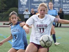 Alberta Ursuline lidera o placar do futebol feminino na semana de 21 de setembro