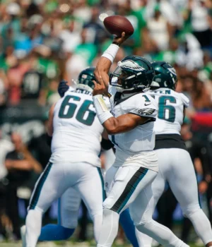 https3A2F2Fmedia.zenfs_.com2Fen2Fphiladelphia_eagles_wire_usa_today_sports_articles_3522F42a652.webp