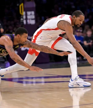 https3A2F2Fmedia.zenfs_.com2Fen2Frockets_wire_usa_today_sports_articles_8492F3eb514f3dce393af33.webp