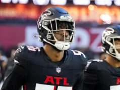 49ers Insider sugere 4 contratações potenciais do Edge Rusher