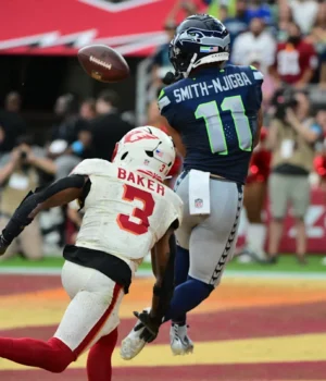 https3A2F2Fmedia.zenfs_.com2Fen2Fseattle_seahawks_wire_usa_today_sports_articles_7982F5a5417c3b.webp