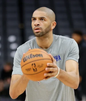 https3A2F2Fmedia.zenfs_.com2Fen2Fsixers_wire_usa_today_sports_articles_8472F5f161298a00a01fbc97.webp
