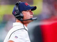 John Harbaugh analisa as decisões tomadas na escalação inicial de 53 jogadores dos Giants