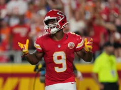 A ex-estrela do Spartan dominou sua estreia no novo time da NFL