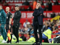 Michael Carrick detalha por que um vermelho não está disponível para Fulham x Man Utd, mas falta um