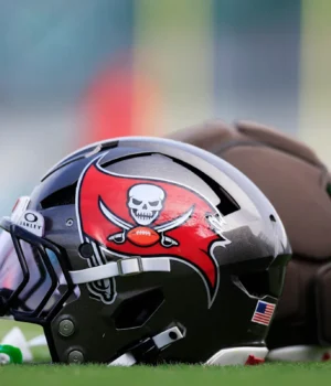 https3A2F2Fmedia.zenfs_.com2Fen2Ftampa_bay_buccaneers_wire_usa_today_sports_articles_1622Ffa6bd.webp