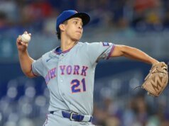 Como Jonah Tong voltou ao rodízio do Mets? Nossas observações