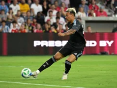 Como assistir Tottenham Hotspur FC x Aston Villa: transmissão ao vivo da Premier League inglesa, canais de TV