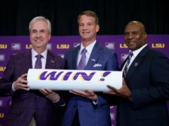 Lane Kiffin Trolls LSU Football Haters com entrevista viral com ‘jogadores profissionais’