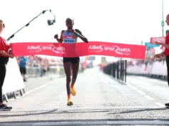 Brigid Kosgei venceu a Great North Run, mas Eilish McColgan desistiu devido a lesão