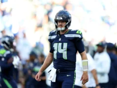 Os Seahawks superaram um revés de Darnold para derrotar os Patriots em uma revanche do Super Bowl