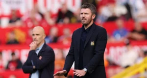 O polêmico derby de Manchester deixou os funcionários do VAR em maus lençóis
