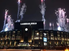 Por que Notre Dame x Wisconsin é o primeiro jogo histórico em Lombeau