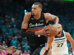 Victor Wembanyama recebe um grande apoio da lenda Julius “Dr. J” Erving