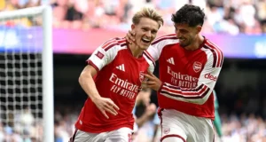 Onde assistir a transmissão ao vivo do Napoli x Arsenal, canal de TV, horário de início do jogo da Liga dos Campeões