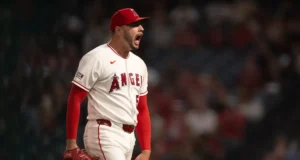 Os Angels conseguiram uma vitória dramática de retorno contra os Twins