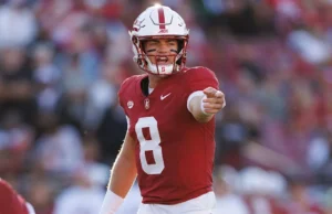 O confronto de quarterbacks da Califórnia termina em uma explosão em Stanford