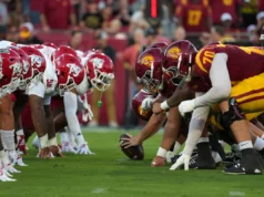 Reação da mídia social à vitória do USC por 39 a 0 sobre Fresno State