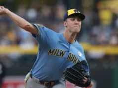Os Milwaukee Brewers conquistaram o título da NL Central pela quarta temporada consecutiva