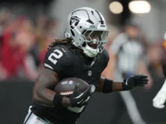 Ashton Genty totalizou 63 jardas de scrimmage