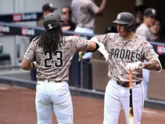 O San Diego Padres abriu o Yankees com três home runs consecutivos