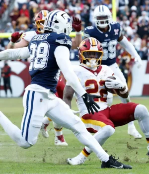 https3A2F2Fmedia.zenfs_.com2Fen2Fwashington_football_wire_usa_today_sports_articles_1662F67e113.webp