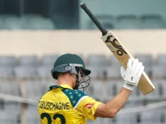A Austrália perdeu a paciência porque seu batedor estrela foi deixado de fora da equipe do ODI para a viagem ao Zimbábue e à África do Sul.