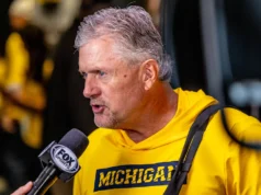 Michigan retorna ao AP Top 25 após uma vitória frustrante sobre Oklahoma