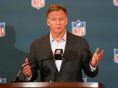 O comissário da NFL, Roger Goodell, supostamente finalizou uma extensão de 4 anos até a temporada de 2030.