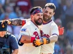 7 coisas para assistir na última semana da MLB incluem uma corrida de wild card em NL, uma perseguição à Tríplice Coroa e uma divisão historicamente ruim