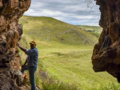 Esta caverna australiana guarda segredos religiosos de 25.000 anos