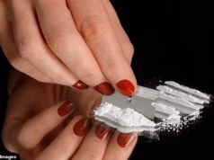 A cocaína desencadeia um número recorde de crises de saúde mental em pessoas com mais de 50 anos – à medida que o uso de drogas pela classe média aumenta