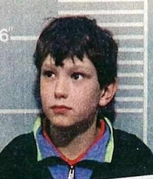 110504549-16199493-Jon_Venables_pictured_was_ten_when_he_and_Robert_Thompson_abduct-a-1_179167296635.avif