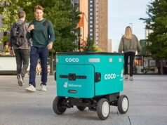 A Deliveroo pretende lançar robôs de entrega de alimentos em partes da Grã-Bretanha – mas os chefes insistem que não estão se livrando dos passageiros humanos