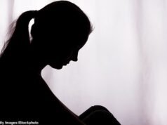 A polícia recebe, em média, denúncias de estupro de crianças em escolas na Inglaterra e no País de Gales, em média, todos os dias, revelam estatísticas chocantes