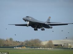 Os EUA retiraram todos os bombardeiros B-1 das bases aéreas do Reino Unido após uma suspeita de conspiração terrorista